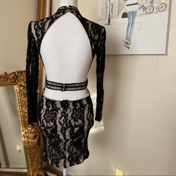 Black & Tan Sexy Backless Lace Cocktail Dress - Picture 3 of 5